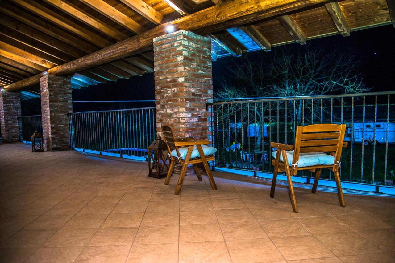Vila Cascina Lunguria Francavilla Bisio Exteriér fotografie